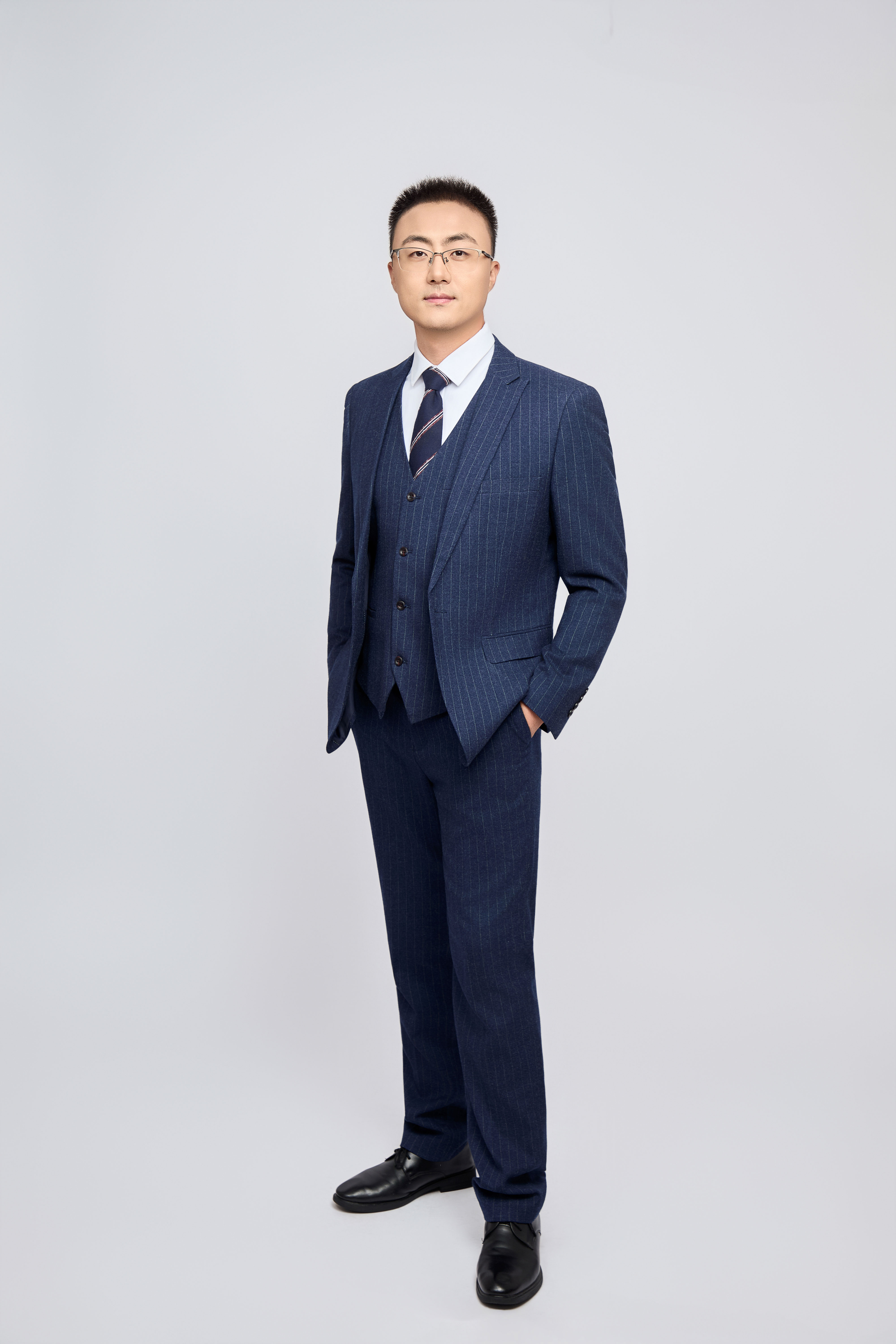 专访智元王闯：人形机器人先深耕关键场景，再谋全面拓展